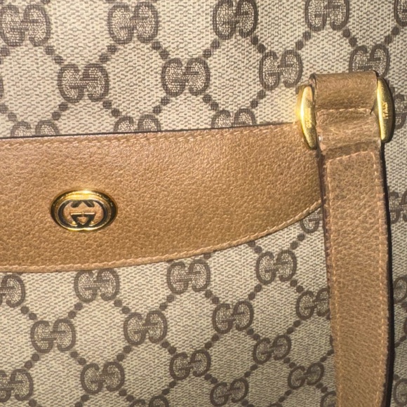 Gucci Signature Tote with Tan Straps - Picture 9 of 9